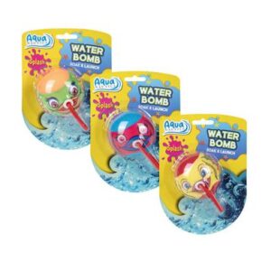 Water toy soaker wet & launch